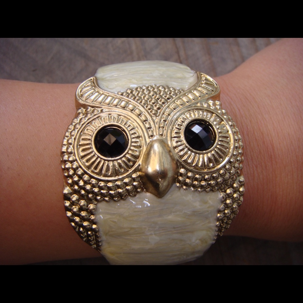 Pueo 0wl cuff bracelet